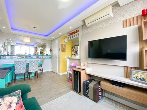 Foto 3 do(a) Flat de 3 quartos à venda em Jardim Itu, Porto Alegre