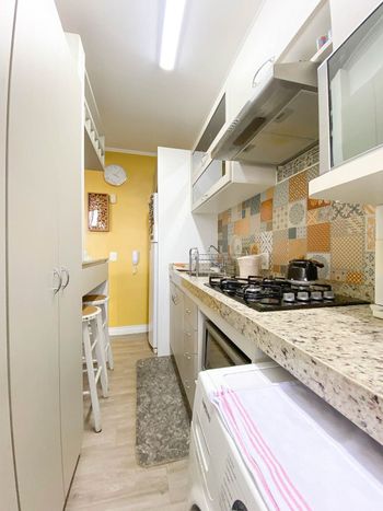 Foto 8 do(a) Flat de 3 quartos à venda em Jardim Itu, Porto Alegre