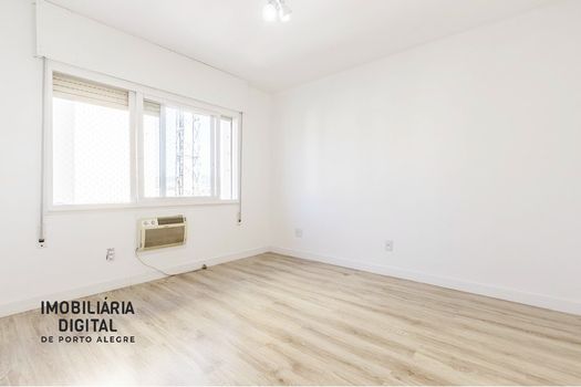 Foto 10 do(a) Apartamento de 2 quartos à venda em Jardim Botânico, Porto Alegre
