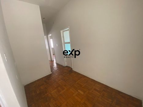 Foto 2 do(a) Apartamento de 2 quartos à venda em Santa Helena, Juiz de Fora
