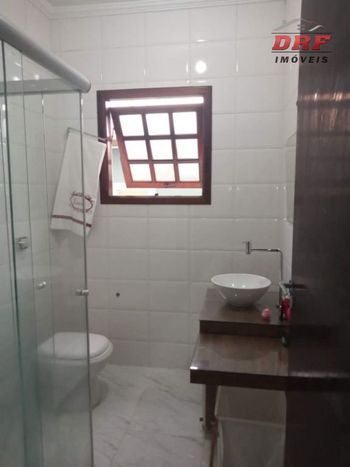 Foto 14 do(a) Casa de 3 quartos para alugar em Parque Renato Maia, Guarulhos