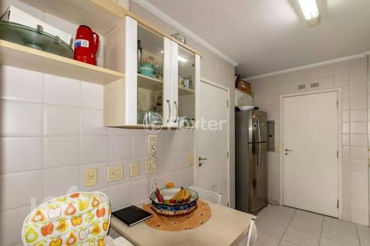 Foto 9 do(a) Apartamento de 3 quartos à venda em Itaim Bibi, São Paulo