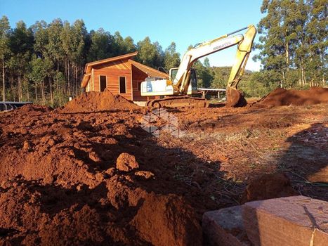 Foto 2 do(a) Fazenda / Sítio / Chácara de 1 quartos à venda em null, Presidente Lucena