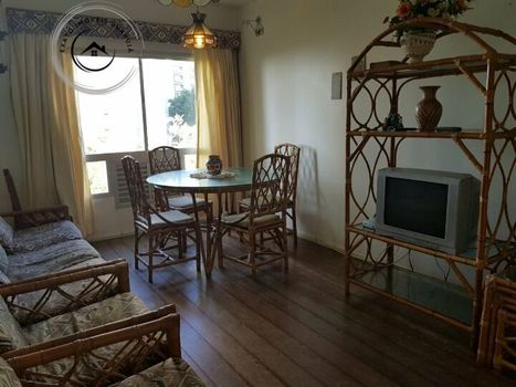 Foto 1 do(a) Apartamento de 3 quartos à venda em Jardim Astúrias, Guarujá