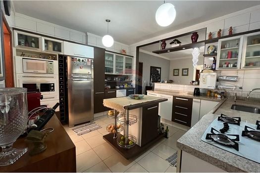 Foto 14 do(a) Casa em Condomínio de 4 quartos à venda em Real Sul, Ribeirão Preto