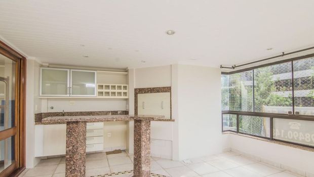 Foto 4 do(a) Apartamento de 3 quartos à venda em Bela Vista, Porto Alegre