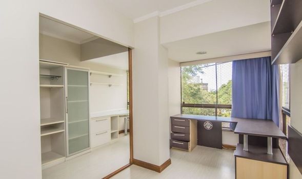 Foto 14 do(a) Apartamento de 3 quartos à venda em Bela Vista, Porto Alegre