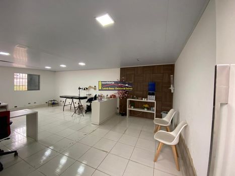 Foto 19 do(a) Sala / Conjunto Comercial false à venda em Chácara São Luiz, Franco da Rocha