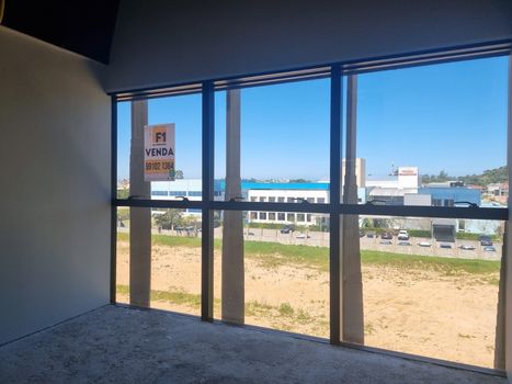 Foto 8 do(a) Sala / Conjunto Comercial false à venda em Campeche, Florianópolis