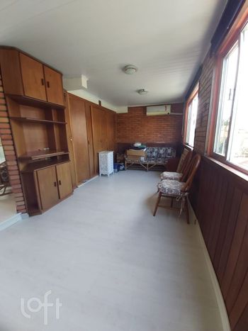 Foto 15 do(a) Apartamento de 2 quartos à venda em Cristal, Porto Alegre