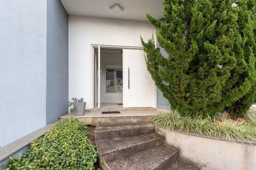 Foto 4 do(a) Casa de 4 quartos à venda em Guarujá, Porto Alegre