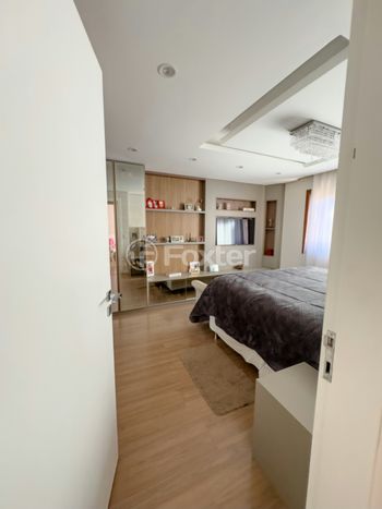 Foto 17 do(a) Casa em Condomínio de 4 quartos à venda em Vila Conceição, Porto Alegre
