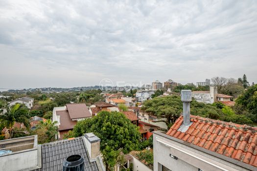 Foto 32 do(a) Casa em Condomínio de 3 quartos à venda em Vila Conceição, Porto Alegre