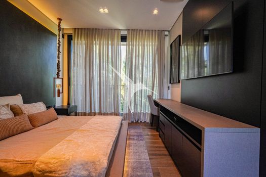 Foto 36 do(a) Casa de 5 quartos à venda em Centro Comercial Jubran, Barueri