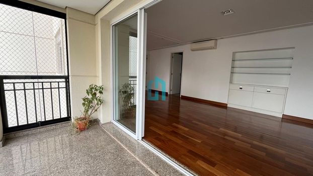 Foto 10 do(a) Apartamento de 3 quartos para alugar em Indianópolis, São Paulo
