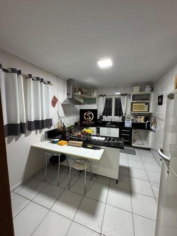 Foto 3 do(a) Casa de 3 quartos à venda em Jardim São Vicente, Jundiaí