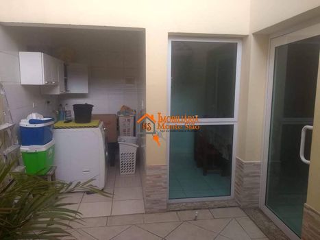 Foto 25 do(a) Casa de 3 quartos à venda em Vila São Rafael, Guarulhos