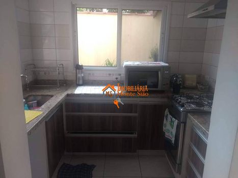 Foto 6 do(a) Casa de 3 quartos à venda em Vila São Rafael, Guarulhos