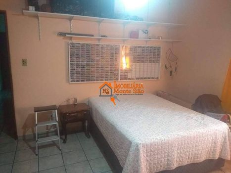 Foto 15 do(a) Casa de 3 quartos à venda em Vila São Rafael, Guarulhos