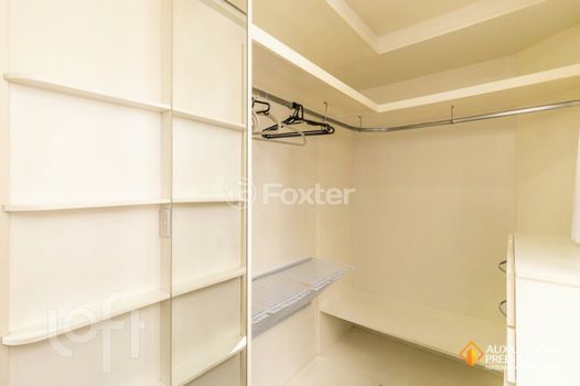 Foto 10 do(a) Apartamento de 2 quartos à venda em Bela Vista, Porto Alegre