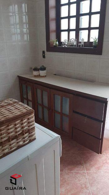 Foto 11 do(a) Casa de 4 quartos à venda em Jardim São Caetano, São Caetano do Sul