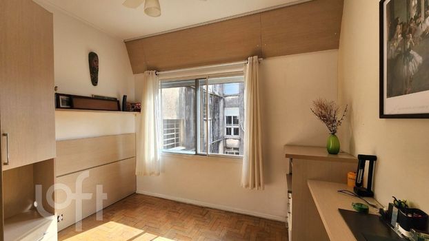Foto 10 do(a) Apartamento de 2 quartos à venda em Centro Histórico, Porto Alegre