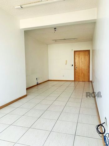 Foto 10 do(a) Sala / Conjunto Comercial false à venda em São Geraldo, Porto Alegre