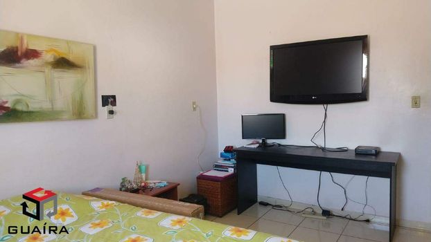 Foto 12 do(a) Casa de 2 quartos à venda em Vila Clarice, Santo André