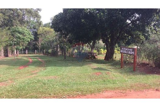 Foto 4 do(a) Fazenda / Sítio / Chácara de 5 quartos à venda em Centro, Avaré