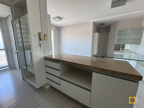 Foto 11 do(a) Apartamento de 2 quartos à venda em Coqueiros, Florianópolis