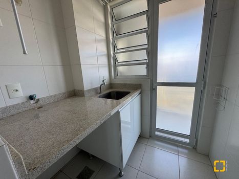 Foto 9 do(a) Apartamento de 2 quartos à venda em Coqueiros, Florianópolis