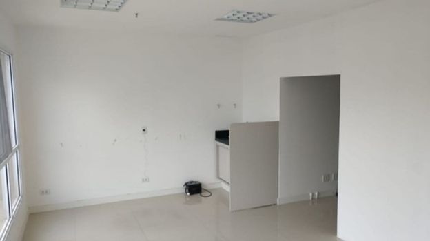 Foto 2 do(a) Sala / Conjunto Comercial false à venda em Sítio Tamboré Alphaville, Barueri