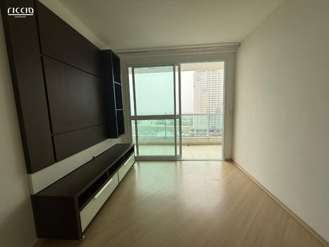 Foto 3 do(a) Apartamento de 1 quartos à venda em Jardim das Colinas, São José dos Campos