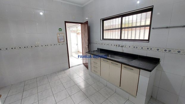 Foto 13 do(a) Casa de 3 quartos à venda em Vila Valença, São Vicente