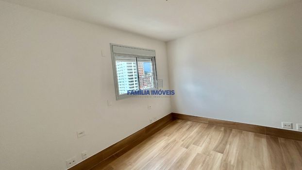 Foto 14 do(a) Apartamento de 2 quartos à venda em Ponta da Praia, Santos