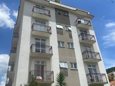 Foto 1 do(a) Cobertura de 3 quartos à venda em Corrêas, Petrópolis
