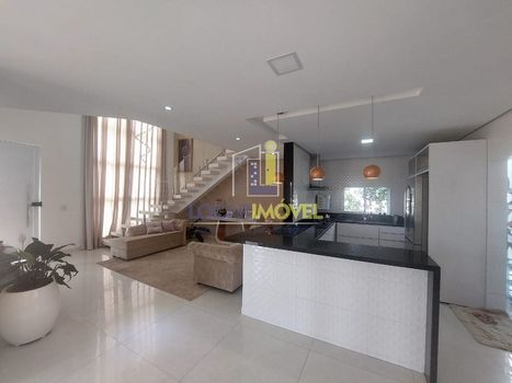 Foto 4 do(a) Casa em Condomínio de 4 quartos à venda em Boa Vista, Vitória da Conquista