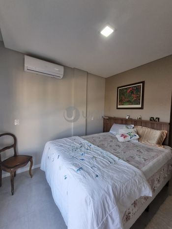 Foto 21 do(a) Cobertura de 2 quartos à venda em Campeche, Florianópolis