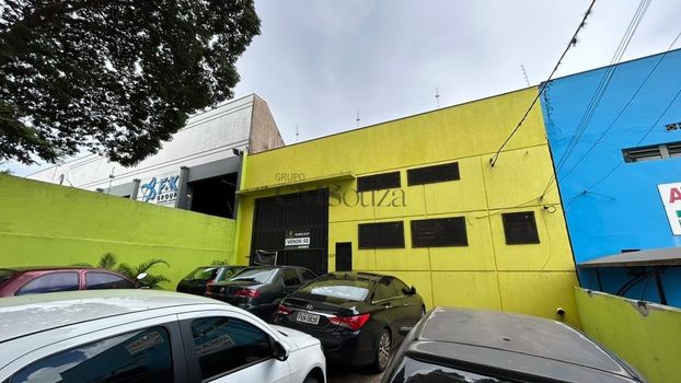 Foto 1 do(a) Galpão / Depósito / Armazém / Pavilhão de 1 quartos para alugar em Jardim Novo Sabará, Londrina