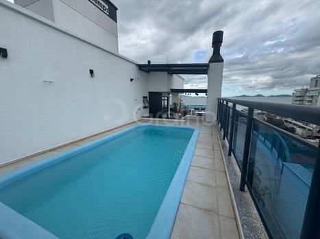 Foto 32 do(a) Cobertura de 3 quartos à venda em Balneário, Florianópolis
