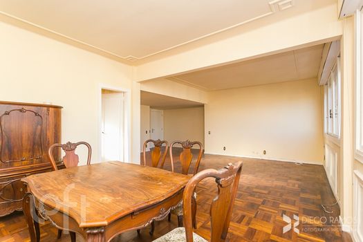 Foto 5 do(a) Apartamento de 3 quartos à venda em Rio Branco, Porto Alegre