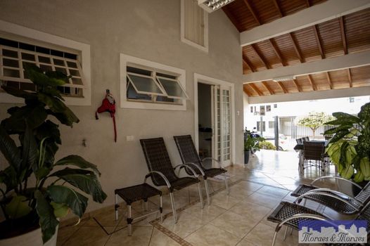 Foto 12 do(a) Casa em Condomínio de 3 quartos à venda em Jardim Universo, Maringá