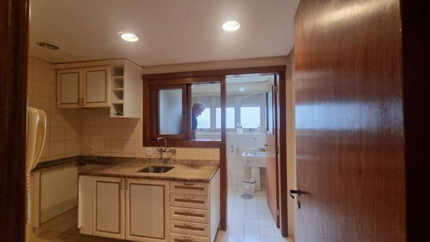 Foto 30 do(a) Flat de 2 quartos à venda em Boa Vista, Porto Alegre