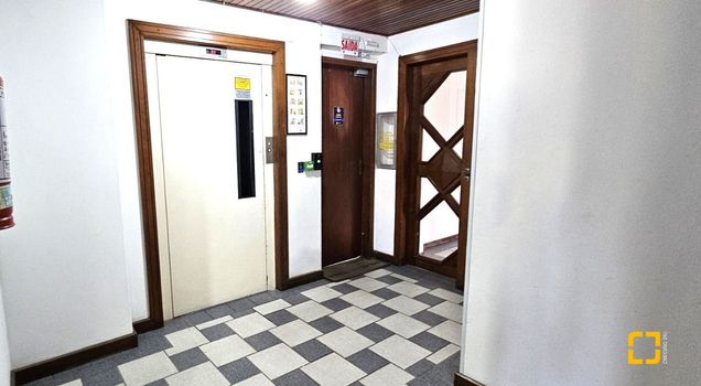 Foto 7 do(a) Cobertura de 2 quartos à venda em Carvoeira, Florianópolis