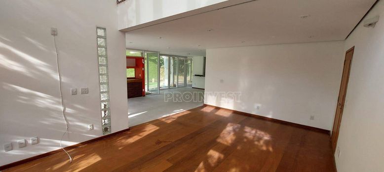 Foto 4 do(a) Casa em Condomínio de 4 quartos para alugar em Recanto Impla, Carapicuíba