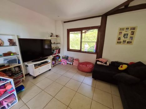 Foto 28 do(a) Casa em Condomínio de 4 quartos à venda em Samambaia, Petrópolis