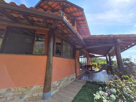 Foto 36 do(a) Casa em Condomínio de 4 quartos à venda em Samambaia, Petrópolis