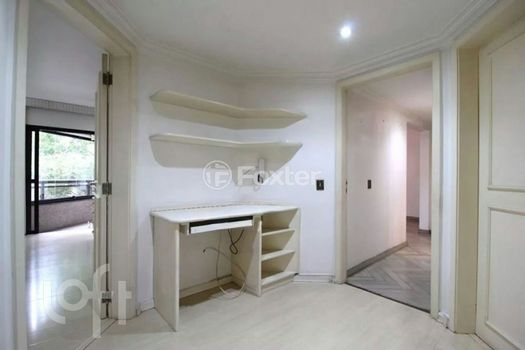 Foto 10 do(a) Apartamento de 2 quartos à venda em Jardim Europa, São Paulo