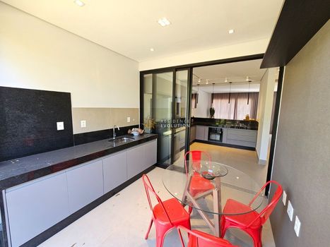Foto 6 do(a) Casa em Condomínio de 5 quartos à venda em Garças, Belo Horizonte