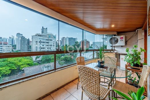 Foto 1 do(a) Apartamento de 3 quartos à venda em Petrópolis, Porto Alegre